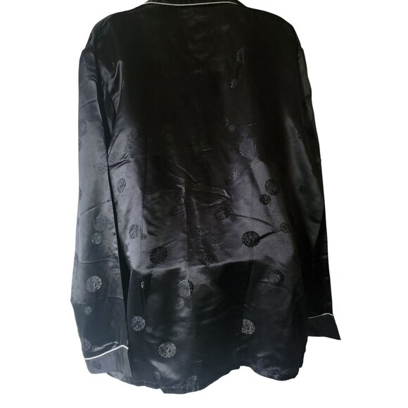 Vtg Black Silk Pajama Shirt With White Piping SIze 46 - Picture 4 of 10